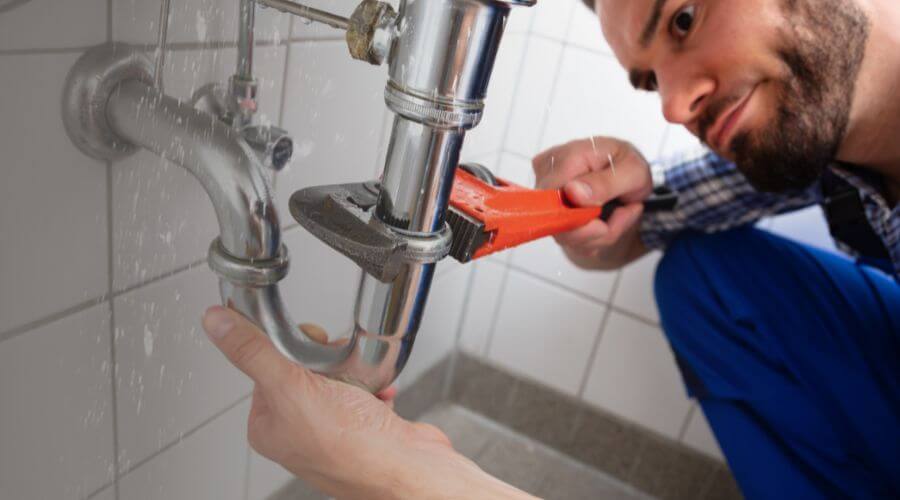 Professional same day plumber services in Deer Lodge, TN